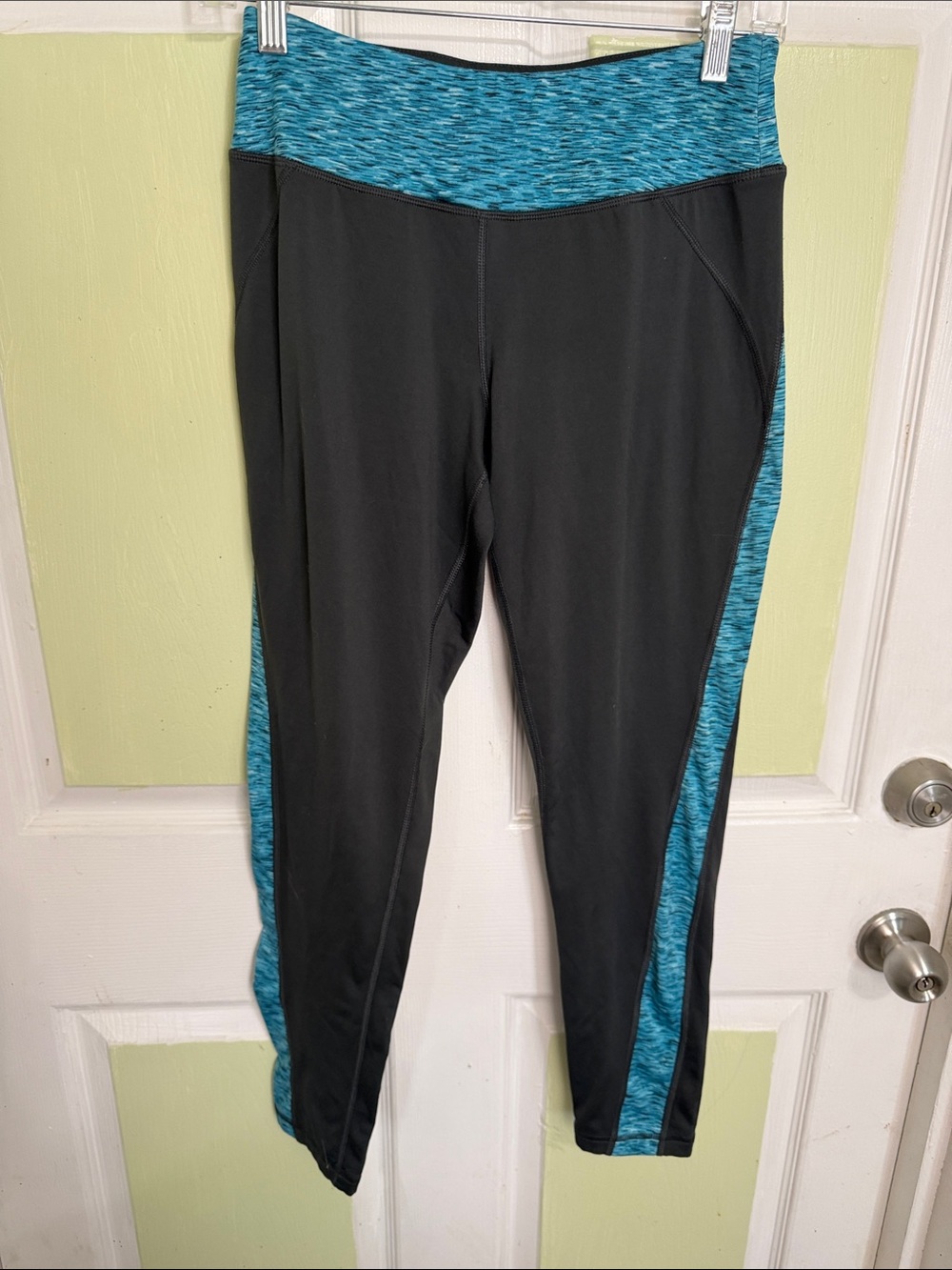 tek gear Black Leggings with Teal Space-Dye Waistband & Side Panels